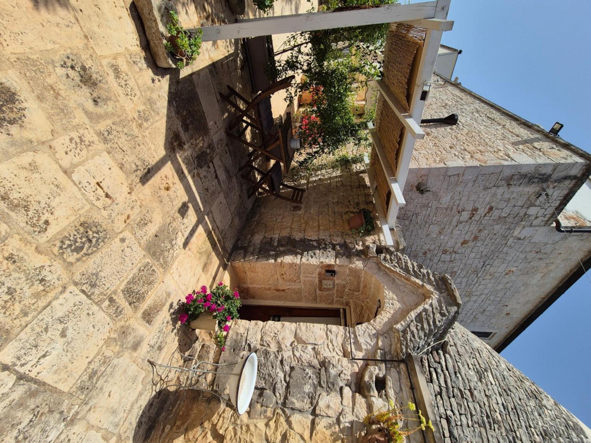 Il Trullo Di Nonna Lella Casa de hóspedes Castellana Grotte Exterior foto